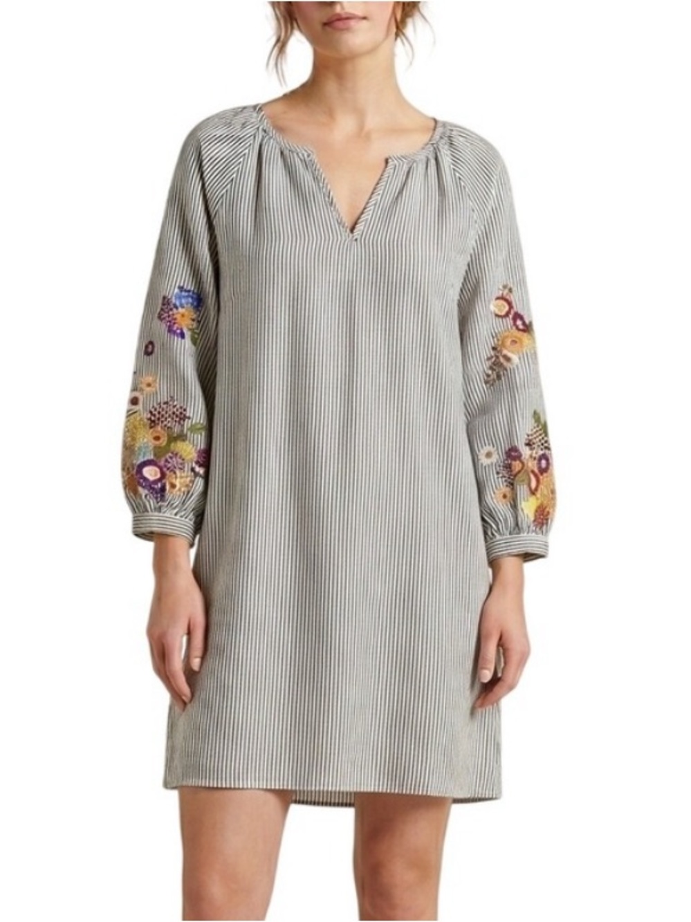 Feather Bone by Anthropologie Lindsay dress 90% cotton 10% flax embroidered sz S